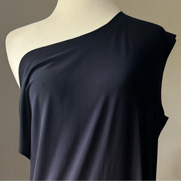 Norma Kamali Drop Shoulder Sleeveless Dress - Picture 3 of 4